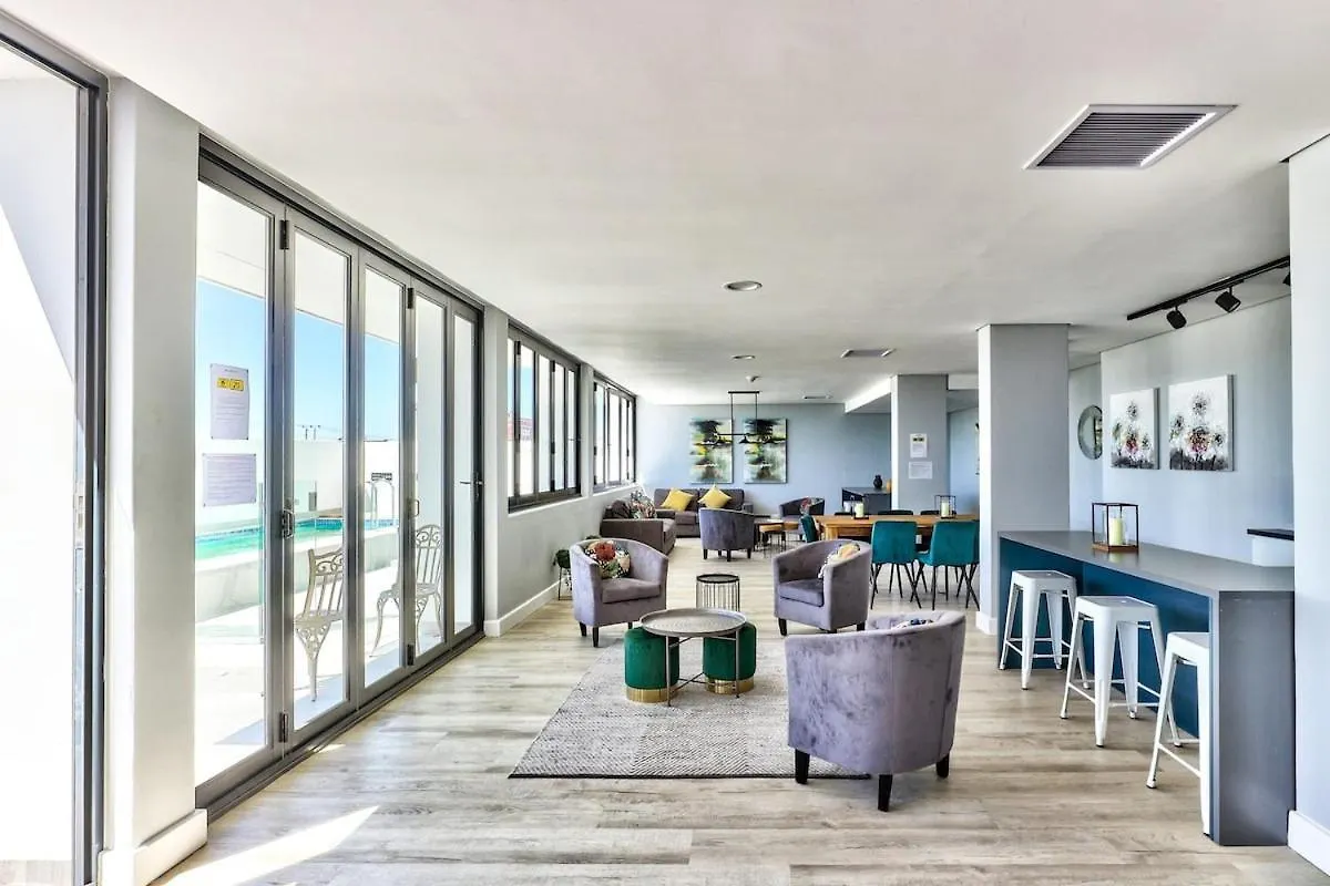 Woodstock Apartment With Mountain Views Pool Cape Town South Africa